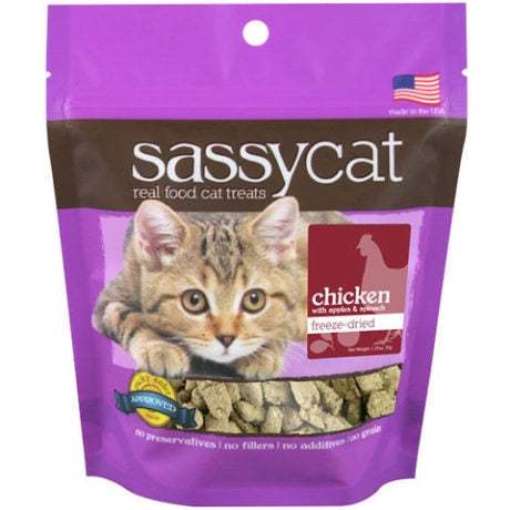 Sassy Cat Chicken with Apples & Spinach Recipe Freeze Dried Cat Treats, 1.25oz
